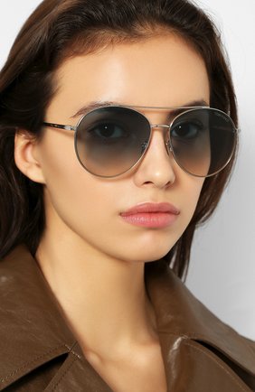 Женские солнцезащитные очки TOM FORD голубого цвета по цене 23700 руб., арт. TF757 16P | Фото 2 Женские солнцезащитные очки TOM FORD голубого цвета, арт. TF757 16P | Фото 2
