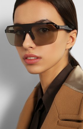 Женские солнцезащитные очки TOM FORD черного цвета по цене 26300 руб., арт. TF797 56A | Фото 2 Женские солнцезащитные очки TOM FORD черного цвета, арт. TF797 56A | Фото 2
