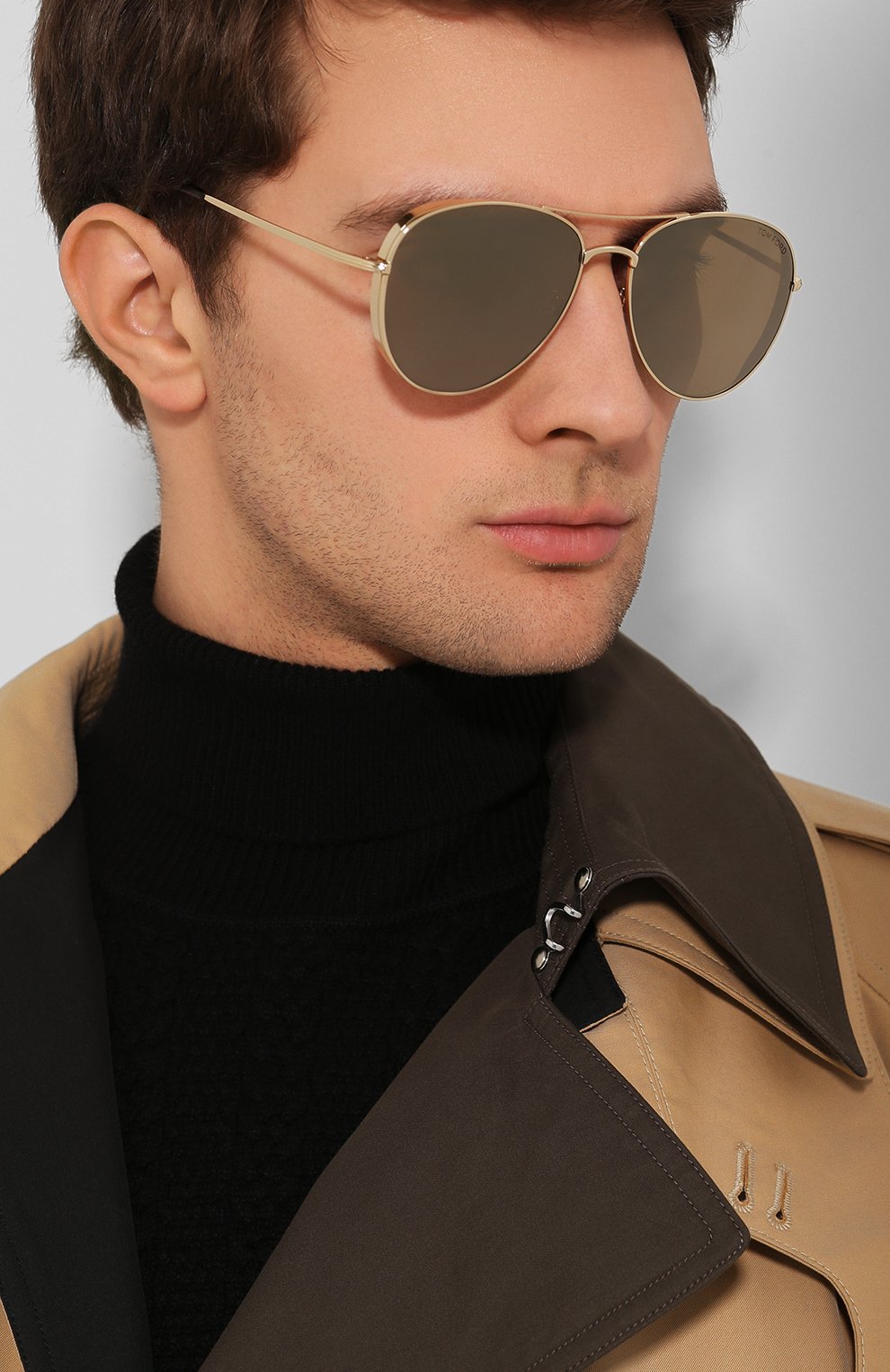 Женские солнцезащитные очки TOM FORD золотого цвета по цене 27750 руб., арт. TF723-K 32G | Фото 3 Женские солнцезащитные очки TOM FORD золотого цвета, арт. TF723-K 32G | Фото 3