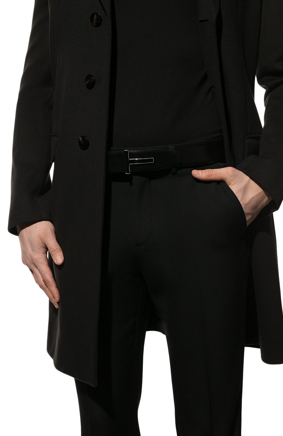 Мужской кожаный ремень TOM FORD черного цвета по цене 56100 руб., арт. TB247P-LCL052 | Фото 2 Мужской кожаный ремень TOM FORD черного цвета, арт. TB247P-LCL052 | Фото 2