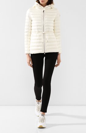 Женский пуховая куртка raie MONCLER белого цвета по цене 100300 руб., арт. F1-093-1B103-00-53048 | Фото 2 Женский пуховая куртка raie MONCLER белого цвета, арт. F1-093-1B103-00-53048 | Фото 2