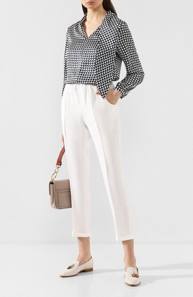 Женские шелковые брюки KITON белого цвета по цене 112500 руб., арт. D37102K09S67 | Фото 2 Женские шелковые брюки KITON белого цвета, арт. D37102K09S67 | Фото 2