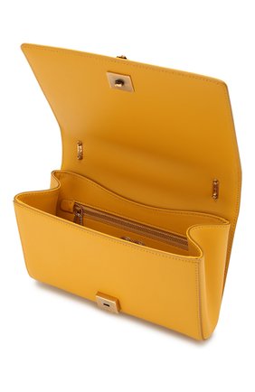 Женская сумка devotion small DOLCE & GABBANA желтого цвета по цене 136500 руб., арт. BB6652/AV967 | Фото 4 Женская сумка devotion small DOLCE & GABBANA желтого цвета, арт. BB6652/AV967 | Фото 4