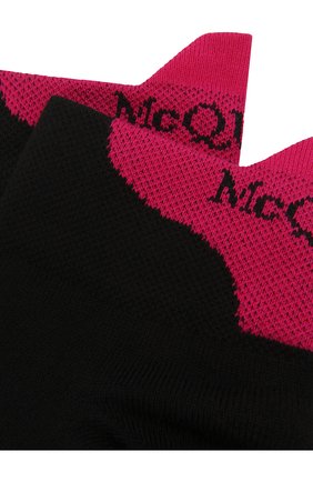 Женские хлопковые носки ALEXANDER MCQUEEN черного цвета по цене 5720 руб., арт. 572016/3C24Q | Фото 2 Женские хлопковые носки ALEXANDER MCQUEEN черного цвета, арт. 572016/3C24Q | Фото 2