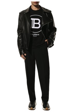 Мужская хлопковая футболка BALMAIN черного цвета по цене 29300 руб., арт. TH11601/I201 | Фото 2 Мужская хлопковая футболка BALMAIN черного цвета, арт. TH11601/I201 | Фото 2