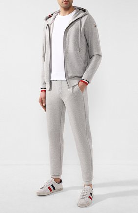 Мужской хлопковые брюки MONCLER серого цвета по цене 26000 руб., арт. F1-091-8H704-00-V8007 | Фото 2 Мужской хлопковые брюки MONCLER серого цвета, арт. F1-091-8H704-00-V8007 | Фото 2