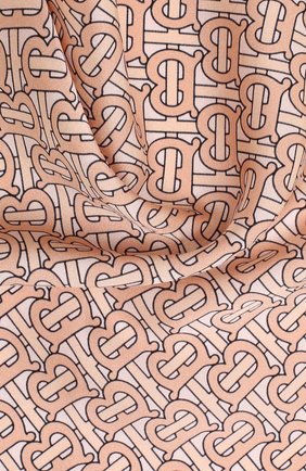Мужской шелковый платок BURBERRY светло-бежевого цвета по цене 7400 руб., арт. 8014879 | Фото 2 Мужской шелковый платок BURBERRY светло-бежевого цвета, арт. 8014879 | Фото 2