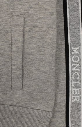 Детский комплект из толстовки и брюк MONCLER серого цвета по цене 16600 руб., арт. F1-951-8M700-10-809DQ | Фото 6 Детский комплект из толстовки и брюк MONCLER серого цвета, арт. F1-951-8M700-10-809DQ | Фото 6