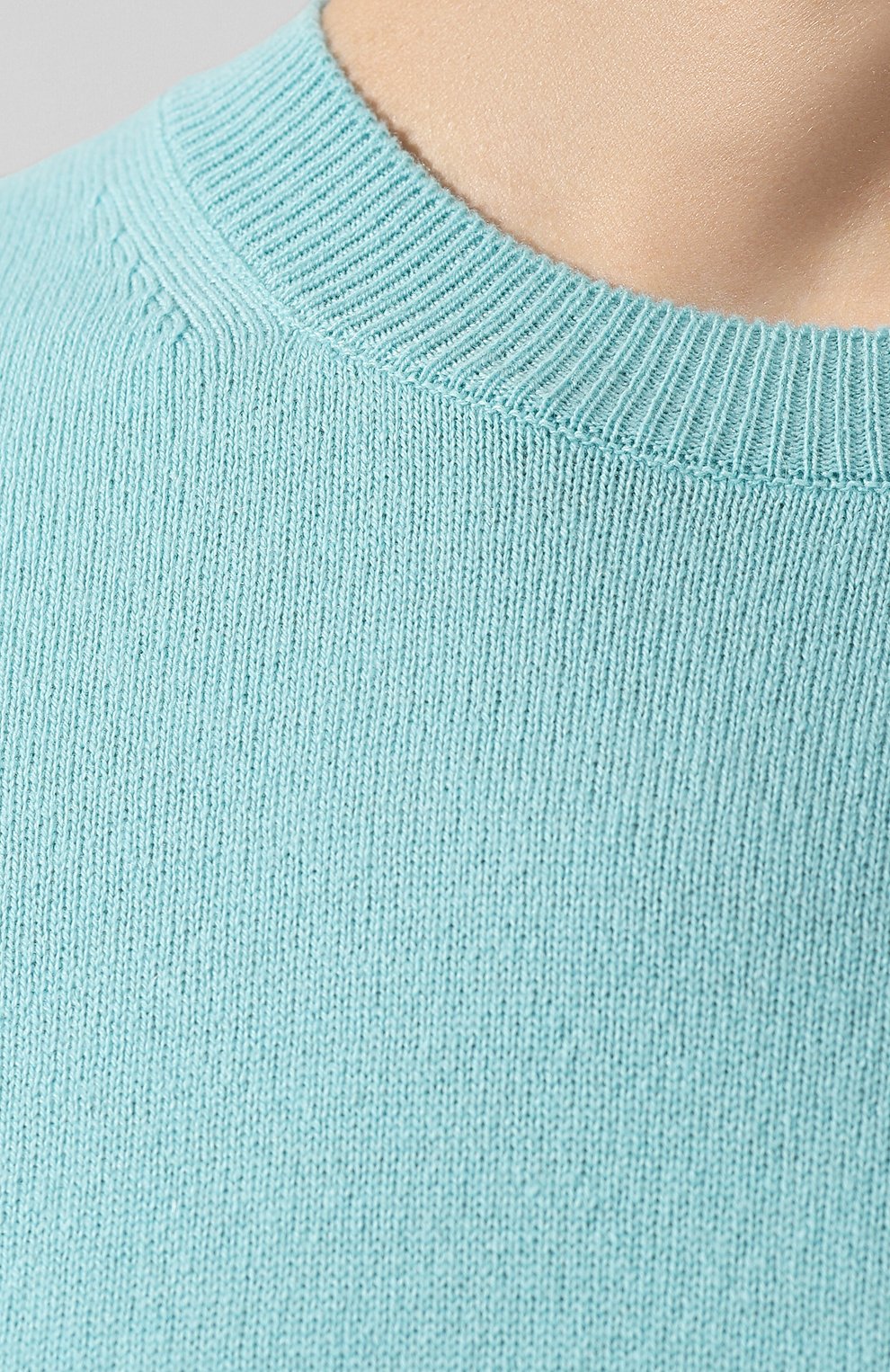 Женский кашемировый пуловер GIORGIO ARMANI бирюзового цвета, арт. 3HAM17/AM83Z | Фото 5 (Материал внешний: Шерсть, Кашемир; Рукава: Длинные; Длина (для топов): Стандартные; Женское Кросс-КТ: Пуловер-одежда; Статус проверки: Проверена категория)