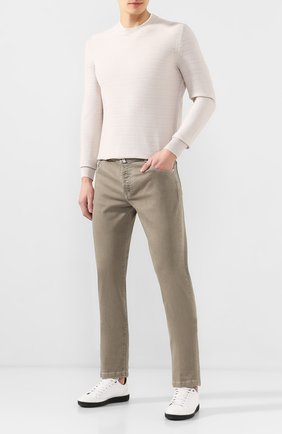 Мужской шерстяной джемпер ERMENEGILDO ZEGNA белого цвета по цене 62900 руб., арт. UUM25/114 | Фото 2 Мужской шерстяной джемпер ERMENEGILDO ZEGNA белого цвета, арт. UUM25/114 | Фото 2 (Рукава: Длинные; Длина (для топов): Стандартные; Материал внешний: Шерсть; Статус проверки: Проверена категория; Принт: Без принта; Мужское Кросс-КТ: Джемперы; Вырез: Круглый)