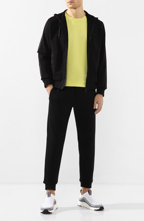 Мужской хлопковая толстовка Z ZEGNA черного цвета по цене 38500 руб., арт. VU458/ZZ896 | Фото 2 Мужской хлопковая толстовка Z ZEGNA черного цвета, арт. VU458/ZZ896 | Фото 2 (Рукава: Длинные; Длина (для топов): Стандартные; Материал внешний: Хлопок; Мужское Кросс-КТ: Толстовка-одежда; Стили: Спорт-шик)