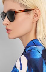 Женские солнцезащитные очки GIORGIO ARMANI синего цвета, арт. AR8115 | �Фото 2 (Тип очков: С/з; Оптика Гендер: оптика-женское; Очки форма: Круглые)
