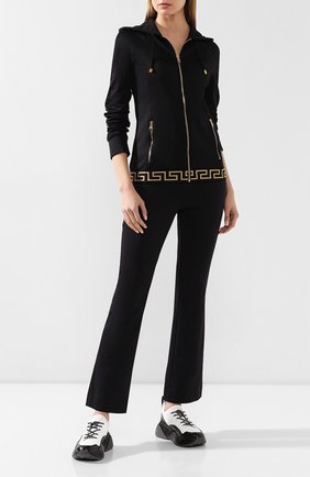 Женский толстовка VERSACE черного цвета по цене 43800 руб., арт. AGD01037/AC00233 | Фото 2 Женский толстовка VERSACE черного цвета, арт. AGD01037/AC00233 | Фото 2