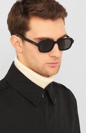 Женские солнцезащитные очки PRADA черного цвета по цене 0 руб., арт. 11XS-1AB5S0 | Фото 3 Женские солнцезащитные очки PRADA черного цвета, арт. 11XS-1AB5S0 | Фото 3 (Региональные ограничения белый список (Axapta Mercury): RU; Тип очков: С/з; Статус проверки: Проверена категория; Оптика Гендер: оптика-женское; Очки форма: Прямоугольные)