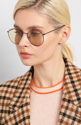 Женские солнцезащитные очки RAY-BAN темно-серого цвета по цене 14100 руб., арт. 3447-004/T2 | Фото 2 Женские солнцезащитные очки RAY-BAN темно-серого цвета, арт. 3447-004/T2 | Фото 2