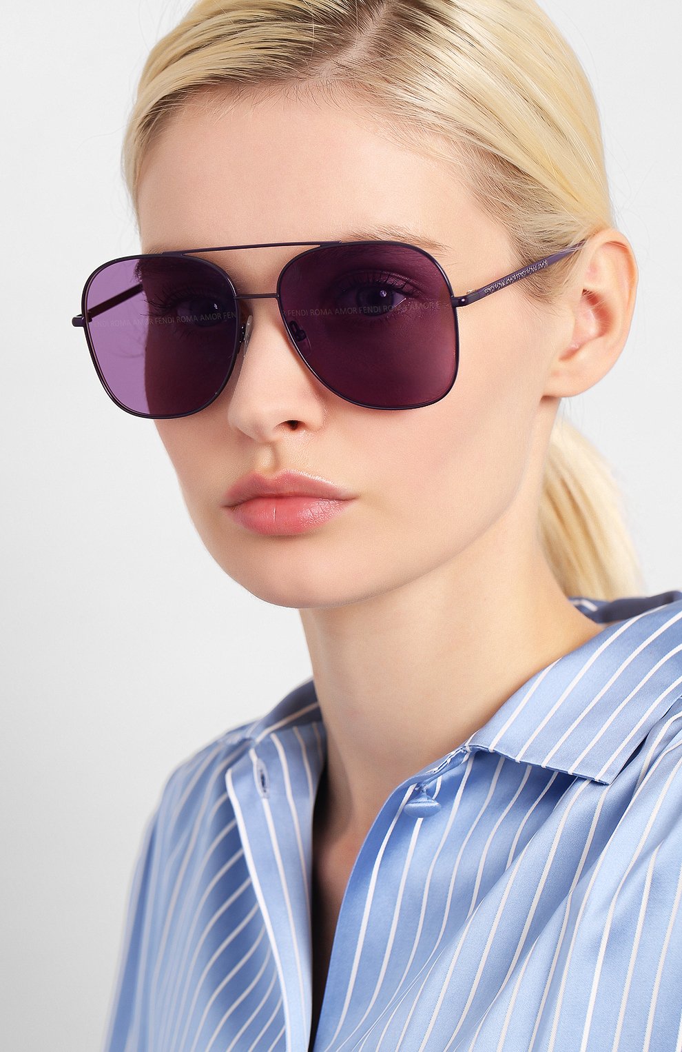 Женские солнцезащитные очки FENDI фиолетового цвета по цене 22250 руб., арт. 0378/G AZV | Фото 2 Женские солнцезащитные очки FENDI фиолетового цвета, арт. 0378/G AZV | Фото 2