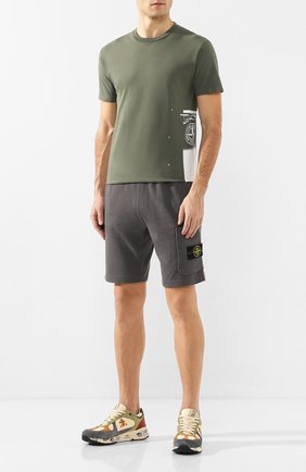 Мужская хлопковая футболка STONE ISLAND хаки цвета по цене 9560 руб., арт. 72152NS83 | Фото 2 Мужская хлопковая футболка STONE ISLAND хаки цвета, арт. 72152NS83 | Фото 2