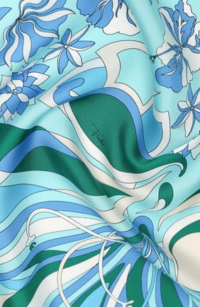 Женский шелковый платок EMILIO PUCCI голубого цвета по цене 25750 руб., арт. 0EGB22/0EV22 | Фото 2 Женский шелковый платок EMILIO PUCCI голубого цвета, арт. 0EGB22/0EV22 | Фото 2