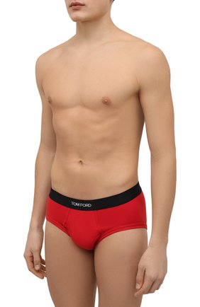 Мужские хлопковые хипсы TOM FORD красного цвета по цене 5140 руб., арт. T4LC10040 | Фото 2 Мужские хлопковые хипсы TOM FORD красного цвета, арт. T4LC10040 | Фото 2