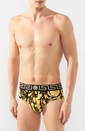 Мужские хлопковые хипсы VERSACE желтого цвета по цене 10900 руб., арт. AUU03029/A233294 | Фото 2 Мужские хлопковые хипсы VERSACE желтого цвета, арт. AUU03029/A233294 | Фото 2