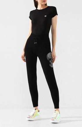 Женские кашемировые джоггеры PHILIPP PLEIN черного цвета по цене 89820 руб., арт. F19C WKT0083 PTE003N | Фото 2 Женские кашемировые джоггеры PHILIPP PLEIN черного цвета, арт. F19C WKT0083 PTE003N | Фото 2