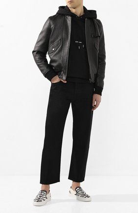 Мужские текстильные слипоны venice SAINT LAURENT черно-белого цвета по цене 28800 руб., арт. 585742/10D20 | Фото 2 Мужские текстильные слипоны venice SAINT LAURENT черно-белого цвета, арт. 585742/10D20 | Фото 2