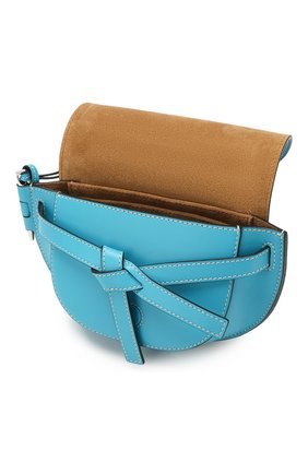 Женская поясная сумка gate mini LOEWE голубого цвета по цене 91900 руб., арт. 321.54.Z58 | Фото 4 Женская поясная сумка gate mini LOEWE голубого цвета, арт. 321.54.Z58 | Фото 4