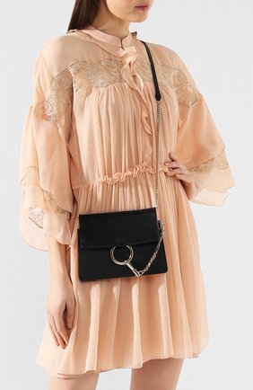 Женская сумка faye mini CHLOÉ черного цвета по цене 87000 руб., арт. CHC20SS202H20 | Фото 2 Женская сумка faye mini CHLOÉ черного цвета, арт. CHC20SS202H20 | Фото 2