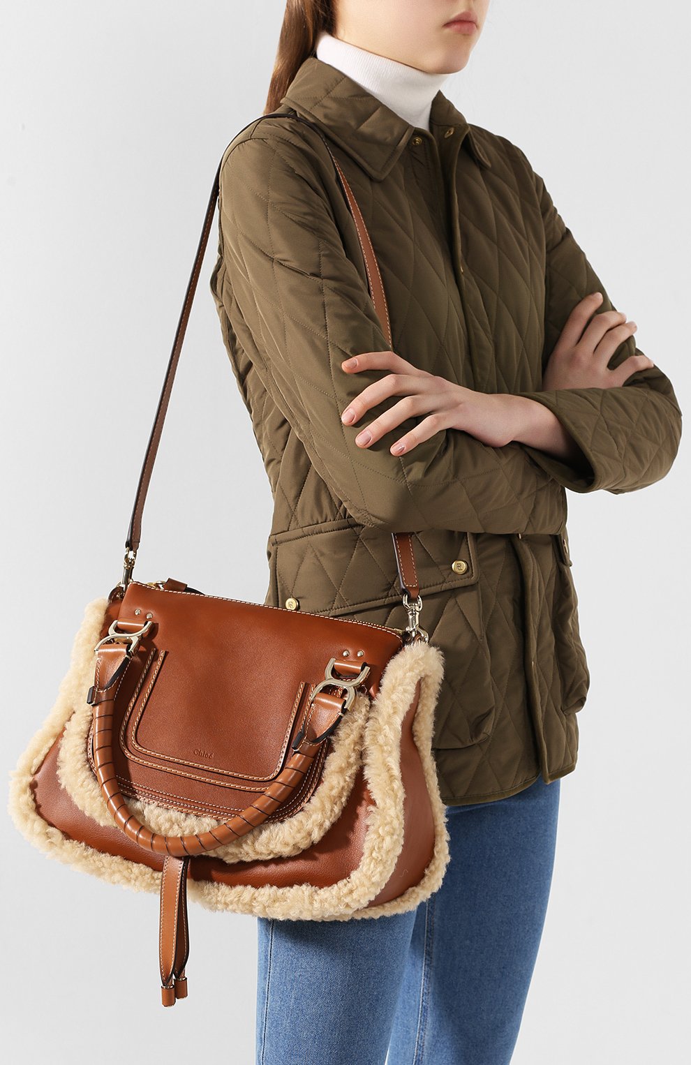 Женская сумка marcie medium CHLOÉ светло-коричневого цвета по цене 139500 руб., арт. CHC20SS860C17 | Фото 5 Женская сумка marcie medium CHLOÉ светло-коричневого цвета, арт. CHC20SS860C17 | Фото 5
