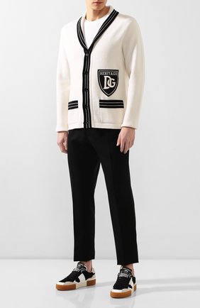 Мужская шерстяной кардиган DOLCE & GABBANA белого цвета по цене 87950 руб., арт. GX863Z/JAVTL | Фото 2 Мужская шерстяной кардиган DOLCE & GABBANA белого цвета, арт. GX863Z/JAVTL | Фото 2