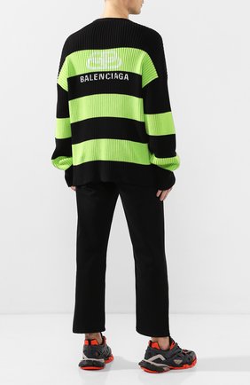 Мужской хлопковый свитер BALENCIAGA зеленого цвета по цене 81950 руб., арт. 608760/T3162 | Фото 2 Мужской хлопковый свитер BALENCIAGA зеленого цвета, арт. 608760/T3162 | Фото 2