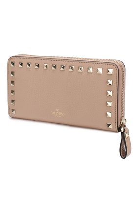 Женские кошелек valentino garavani rockstud VALENTINO бежевого цвета по цене 43150 руб., арт. QW2P0645/VSH | Фото 2 Женские кошелек valentino garavani rockstud VALENTINO бежевого цвета, арт. QW2P0645/VSH | Фото 2