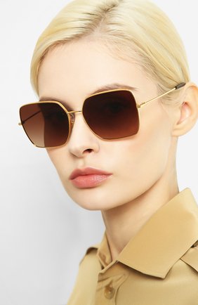 Женские солнцезащитные очки DOLCE & GABBANA золотого цвета по цене 18000 руб., арт. 2242-02/13 | Фото 2 Женские солнцезащитные очки DOLCE & GABBANA золотого цвета, арт. 2242-02/13 | Фото 2