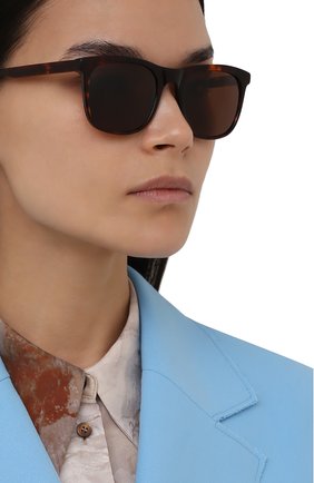 Женские солнцезащитные очки LORO PIANA темно-коричневого цвета, арт. FAI4927 | Фото 2 (Статус проверки: Проверена категория; Тип очков: С/з; Очки форма: Прямоугольные; Оптика Гендер: оптика-женское)