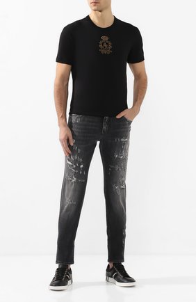 Мужские джинсы DOLCE & GABBANA темно-серого цвета по цене 62000 руб., арт. GY07CD/G8BR5 | Фото 2 Мужские джинсы DOLCE & GABBANA темно-серого цвета, арт. GY07CD/G8BR5 | Фото 2 (Материал внешний: Хлопок; Длина (брюки, джинсы): Стандартные; Силуэт М (брюки): Узкие)