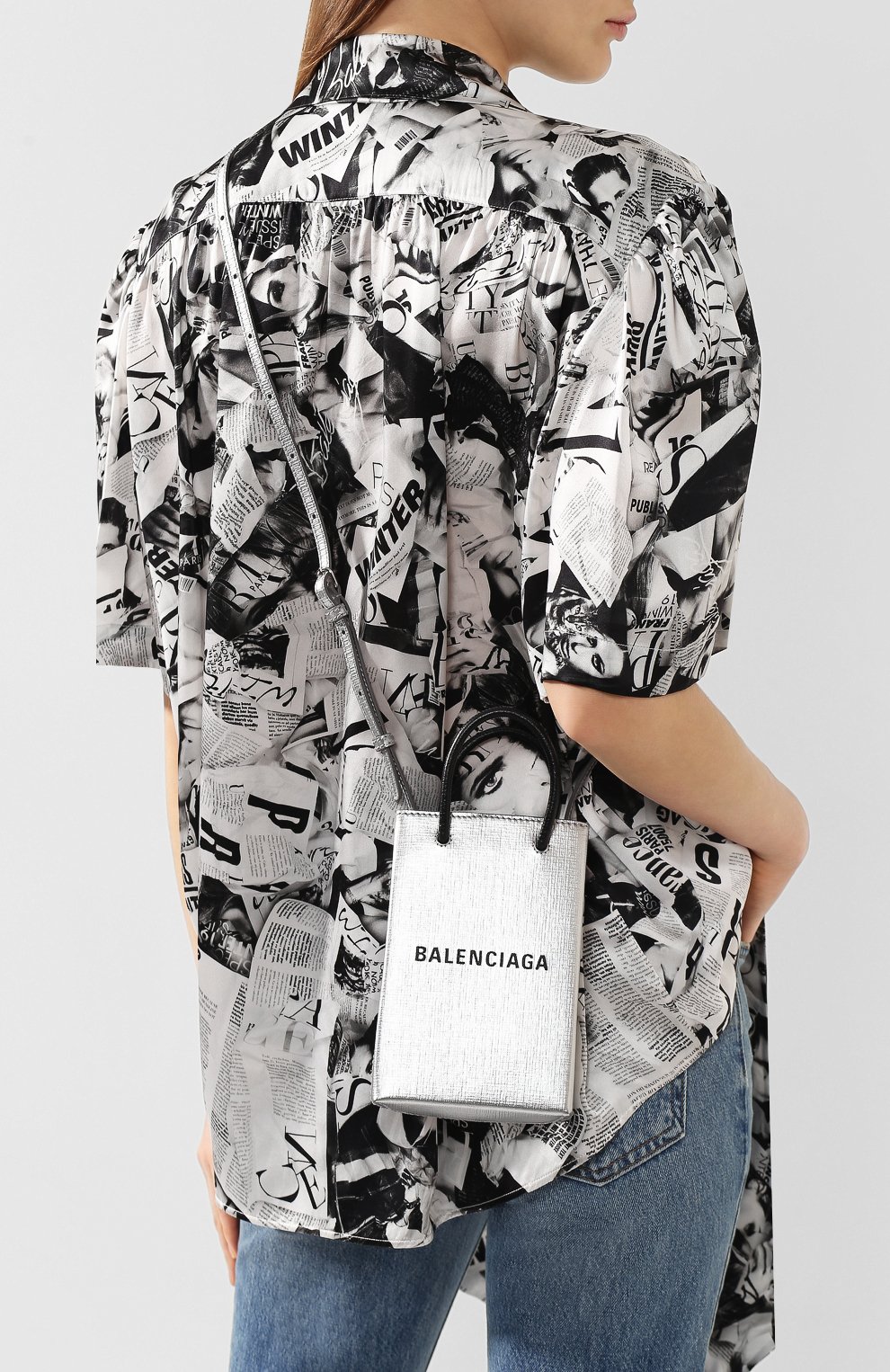 Кожаный чехол shopping для телефона BALENCIAGA серебряного цвета, арт. 593826/0AI4N | Фото 2 (Женское Кросс-КТ: Кожа iPhone; Материал: Кожа)