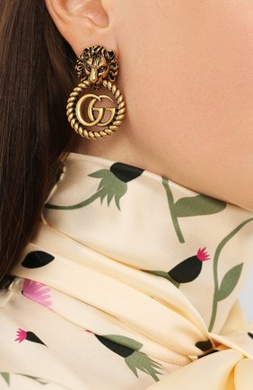 Женские клипсы GUCCI золотого цвета по цене 53200 руб., арт. 605857/I4600 | Фото 2 Женские клипсы GUCCI золотого цвета, арт. 605857/I4600 | Фото 2