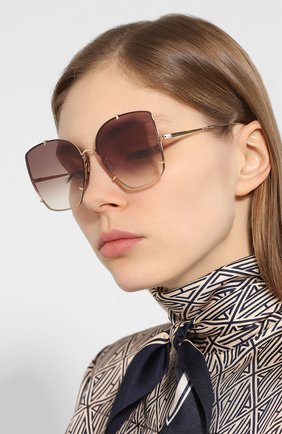 Женские солнцезащитные очки MAX MARA коричневого цвета по цене 19400 руб., арт. H00KS II J5G | Фото 2 Женские солнцезащитные очки MAX MARA коричневого цвета, арт. H00KS II J5G | Фото 2