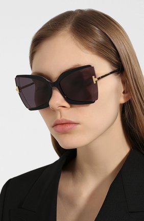 Женские солнцезащитные очки TOM FORD черного цвета по цене 29500 руб., арт. TF766 03A | Фото 2 Женские солнцезащитные очки TOM FORD черного цвета, арт. TF766 03A | Фото 2