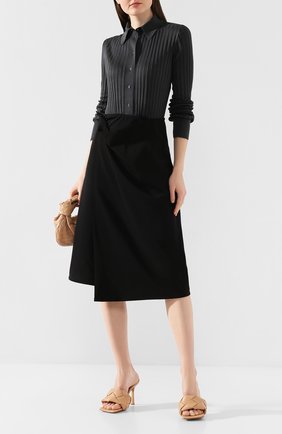 Женский шелковый кардиган BOTTEGA VENETA серого цвета по цене 131000 руб., арт. 601693/VKJM0 | Фото 2 Женский шелковый кардиган BOTTEGA VENETA серого цвета, арт. 601693/VKJM0 | Фото 2