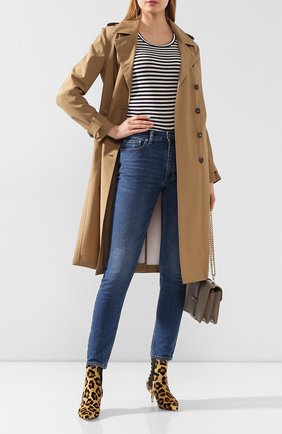 Женская футболка из вискозы GIORGIO ARMANI разноцветного цвета по цене 36400 руб., арт. 3HAM74/AJHNZ | Фото 2 Женская футболка из вискозы GIORGIO ARMANI разноцветного цвета, арт. 3HAM74/AJHNZ | Фото 2 (Длина (для топов): Стандартные; Рукава: Короткие; Стили: Кэжуэл; Материал внешний: Вискоза; Принт: С принтом; Статус проверки: Проверена категория; Женское Кросс-КТ: Футболка-одежда)
