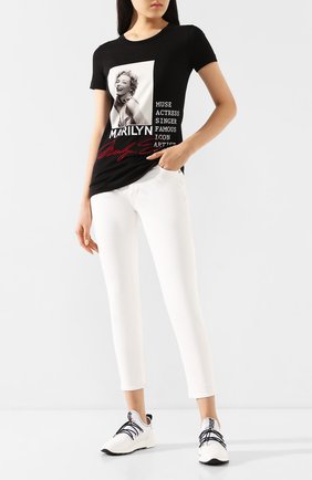 Женская хлопковая футболка DOLCE & GABBANA черного цвета по цене 57450 руб., арт. F8H32Z/G7VZD | Фото 2 Женская хлопковая футболка DOLCE & GABBANA черного цвета, арт. F8H32Z/G7VZD | Фото 2