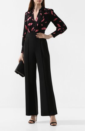 Женский шелковый комбинезон DIANE VON FURSTENBERG черного цвета по цене 67700 руб., арт. 13728DVF | Фото 2 Женский шелковый комбинезон DIANE VON FURSTENBERG черного цвета, арт. 13728DVF | Фото 2