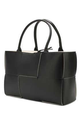 Женский сумка arco tote BOTTEGA VENETA черного цвета по цене 170500 руб., арт. 609175/VMAY3 | Фото 3 Женский сумка arco tote BOTTEGA VENETA черного цвета, арт. 609175/VMAY3 | Фото 3