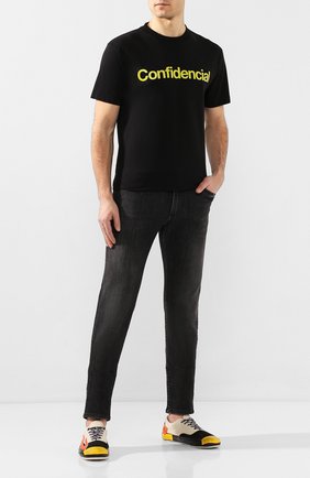 Мужская хлопковая футболка MARCELO BURLON черного цвета по цене 16500 руб., арт. CMAA018S20JER008 | Фото 2 Мужская хлопковая футболка MARCELO BURLON черного цвета, арт. CMAA018S20JER008 | Фото 2