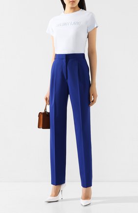 Женская хлопковая футболка HELMUT LANG голубого цвета по цене 20500 руб., арт. J06DW502 | Фото 2 Женская хлопковая футболка HELMUT LANG голубого цвета, арт. J06DW502 | Фото 2