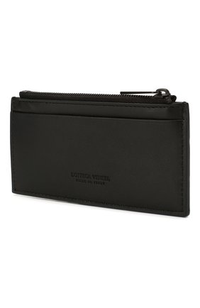 Мужской кожаный футляр для кредитных карт BOTTEGA VENETA черного цвета по цене 26700 руб., арт. 591379/VCPQ3 | Фото 2 Мужской кожаный футляр для кредитных карт BOTTEGA VENETA черного цвета, арт. 591379/VCPQ3 | Фото 2
