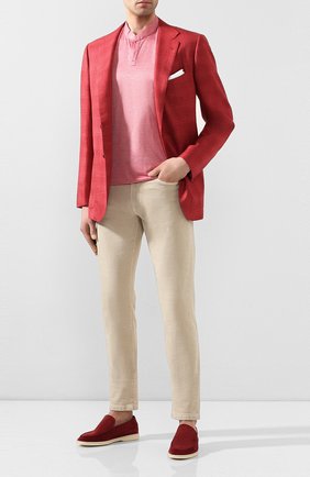 Мужская хлопковая футболка KITON красного цвета по цене 44800 руб., арт. UMCCAPH07217 | Фото 2 Мужская хлопковая футболка KITON красного цвета, арт. UMCCAPH07217 | Фото 2 (Мужское Кросс-КТ: Футболка-одежда; Рукава: Короткие; Материал внешний: Хлопок; Принт: Без принта; Длина (для топов): Стандартные; Стили: Кэжуэл)