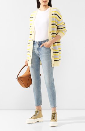 Женские джинсы ACNE STUDIOS голубого цвета по цене 21900 руб., арт. A00007/W | Фото 2 Женские джинсы ACNE STUDIOS голубого цвета, арт. A00007/W | Фото 2