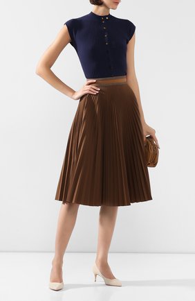 Женский топ из вискозы GIORGIO ARMANI темно-синего цвета по цене 72550 руб., арт. 3HAE05/AM37Z | Фото 2 Женский топ из вискозы GIORGIO ARMANI темно-синего цвета, арт. 3HAE05/AM37Z | Фото 2 (Рукава: Короткие; Длина (для топов): Стандартные; Кросс-КТ: с рукавом; Статус проверки: Проверена категория; Материал внешний: Вискоза)